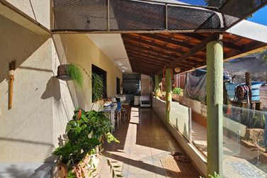 Terreno &agrave; venda - 9838m&sup2; - Zona IV