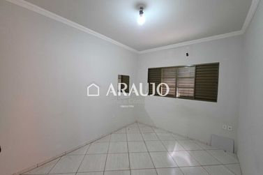 Casa &agrave; venda - 140m&sup2; - Jardim Imperial