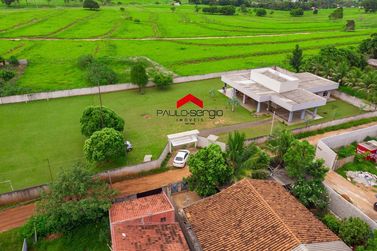 Ch&aacute;cara &agrave; venda - 350m&sup2; - Estrada Jaborandi