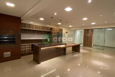 Sobrado para alugar - 439m&sup2; - Zona I