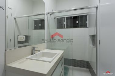 Casa &agrave; venda - 385m&sup2; - Jardim Am&eacute;rica