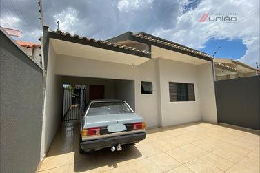 Casa &agrave; venda - 142m&sup2; - Jardim Imperial II