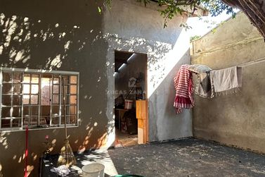 Casa &agrave; venda - 276m&sup2; - Jardim Para&iacute;so