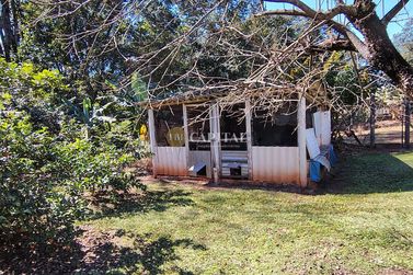 Ch&aacute;cara &agrave; venda - 369m&sup2; - Jardim T&oacute;quio