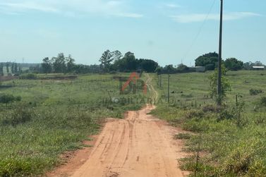 Ch&aacute;cara &agrave; venda - 20000m&sup2; - Jardim Aeroporto