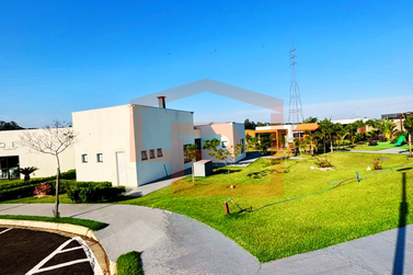 Terreno &agrave; venda - 299m&sup2; - Zona III