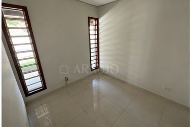 Casa para alugar - 300m&sup2; - Parque Cidade Jardim