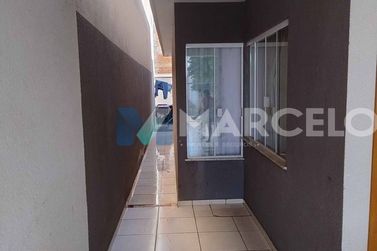 Casa &agrave; venda - 62m&sup2; - Jardim Das Gar&ccedil;as