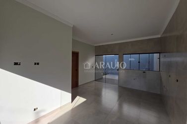 Casa &agrave; venda - 58m&sup2; - Jardim das Cerejeiras