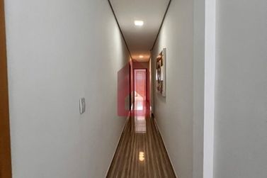 Sobrado &agrave; venda - 215m&sup2; - Centro