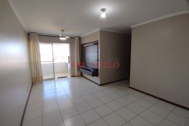 Apartamento &agrave; venda - 75m&sup2; - JARDIM CRUZEIRO
