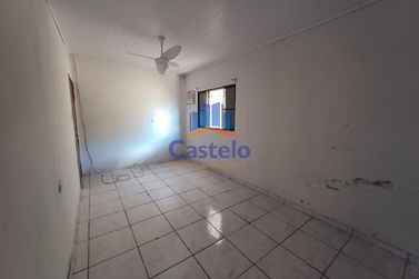 Casa &agrave; venda - 180m&sup2; - Parque San Remo III