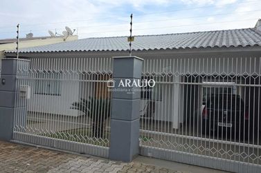 Casa &agrave; venda - 243m&sup2; - Jardim Indai&aacute;
