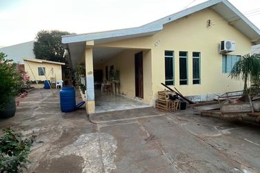 Casa &agrave; venda - 600m&sup2; - Rua Gl&oacute;ria