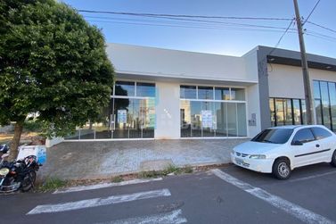 Sal&atilde;o Comercial para alugar - Parque Residencial da G&aacute;vea