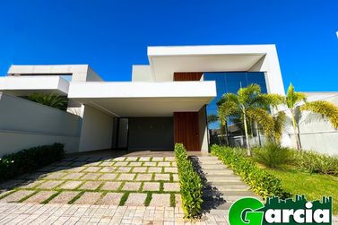 Casa &agrave; venda - 250m&sup2; - Residencial Portal das &Aacute;guas