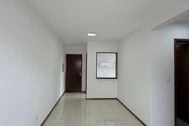 Apartamento &agrave; venda - 68m&sup2; - Zona IV