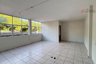 Sal&atilde;o Comercial para alugar - Zona III