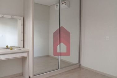 Casa &agrave; venda - 141m&sup2; - PAYSAGE ESSENZA CONDOM&Iacute;NIO