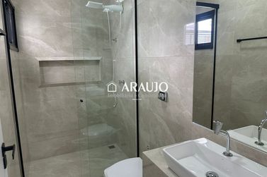 Casa &agrave; venda - 136m&sup2; - Jardim Portugu&ecirc;s