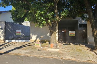 Casa &agrave; venda - 100m&sup2; - Jardim Panorama