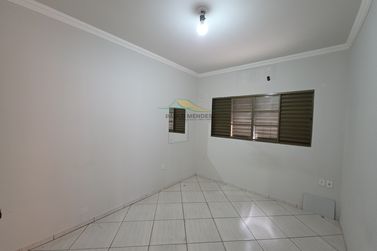 Casa &agrave; venda - 140m&sup2; - Jardim Imperial