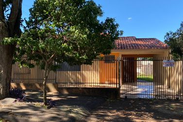 Casa &agrave; venda - 90m&sup2; - Zona IV