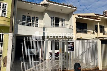 Sobrado &agrave; venda - 145m&sup2; - Zona II
