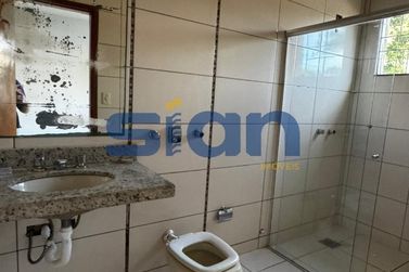 Casa para alugar - 200m&sup2; - Zona II