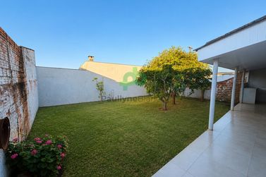 Casa &agrave; venda - 108m&sup2; - Conjunto Residencial Porto Belo