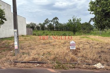 Terreno &agrave; venda - 268m&sup2; - VIENA 03