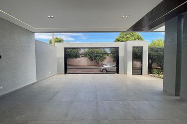 Casa &agrave; venda - 195m&sup2; - PARQUE CIDADE JARDIM