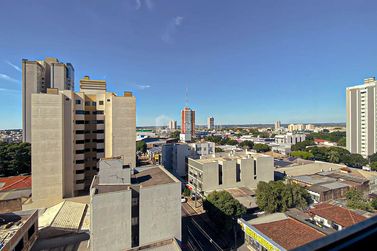 Apartamento &agrave; venda - 71m&sup2; - Zona III