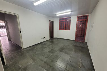 Sala Comercial para alugar - 60m&sup2; - Zona II