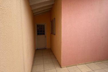 Casa para alugar - 80m&sup2; - Jardim Verde Vale