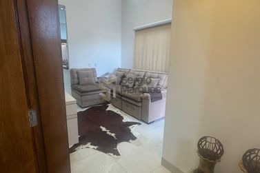 Casa &agrave; venda - 200m&sup2; - Jardim Colorado