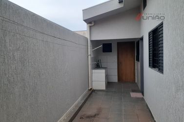 Casa para alugar - 130m&sup2; - Parque Danielle