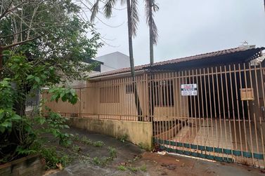 Casa para alugar - 80m&sup2; - Jardim Imperial I