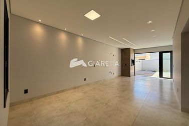 Casa &agrave; venda - 145m&sup2; - JARDIM GISELA