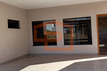 Casa &agrave; venda - 132m&sup2; - Jardim Azal&eacute;ia