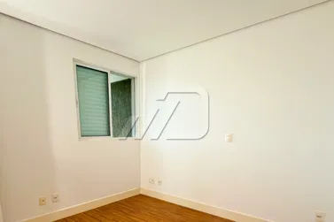 Apartamento &agrave; venda - 126m&sup2; - Zona I