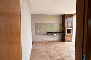Casa &agrave; venda - 132m&sup2; - Jardim Azal&eacute;ia