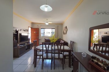 Casa &agrave; venda - 105m&sup2; - Jardim Paris