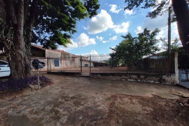 Casa &agrave; venda - Zona V