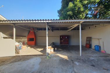 Casa para alugar - 120m&sup2; - Zona I