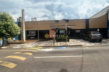 Sala Comercial &agrave; venda - Zona III