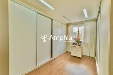 Casa &agrave; venda - 392m&sup2; - FAG