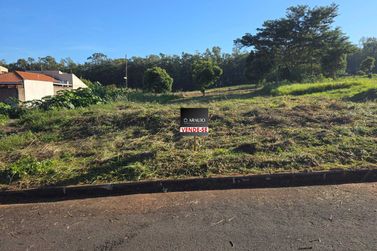 Terreno &agrave; venda - 255m&sup2; - Parque Residencial Viena ll