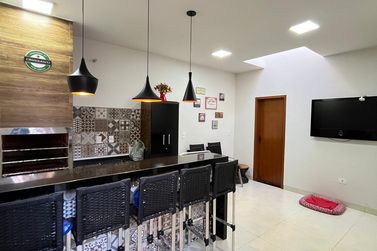 Casa &agrave; venda - 130m&sup2; - Jardim Interlagos