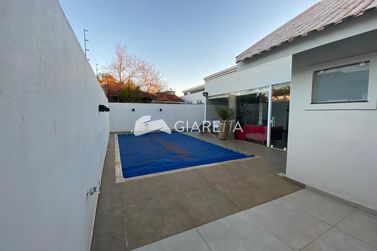 Casa &agrave; venda - 196m&sup2; - JARDIM GISELA